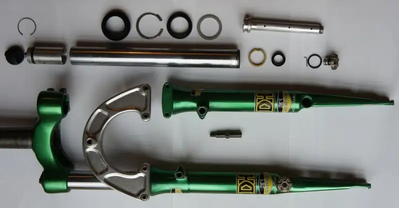 Marzocchi DH3 Fork green (full rebuild) 6