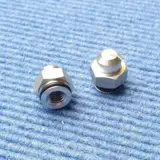 532756A Foot Nut
